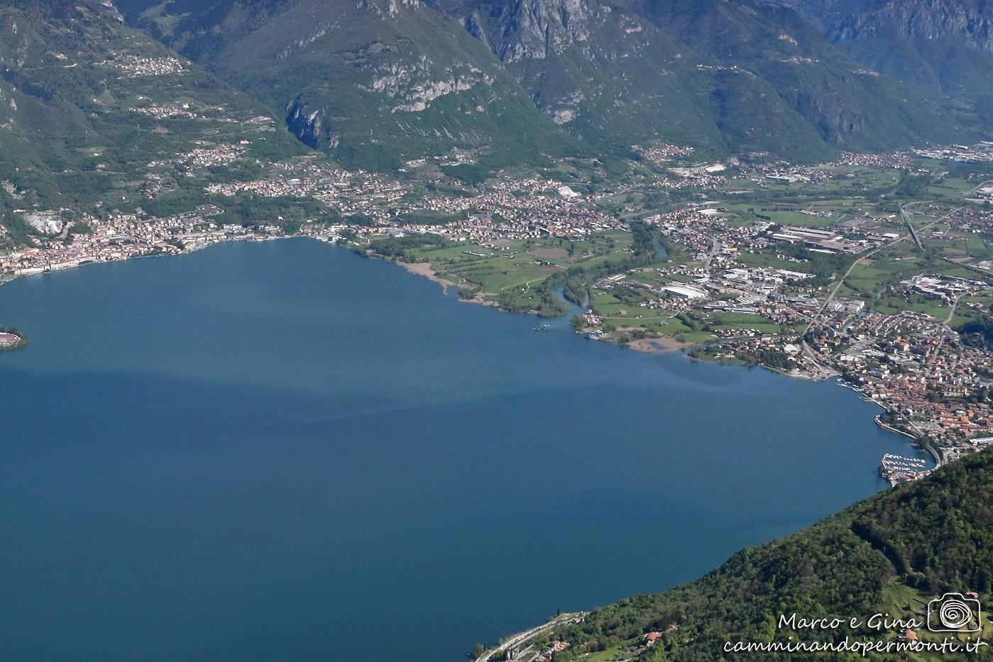 47 Corna Trentapassi - Immissario del lago il fiume Oglio.jpg